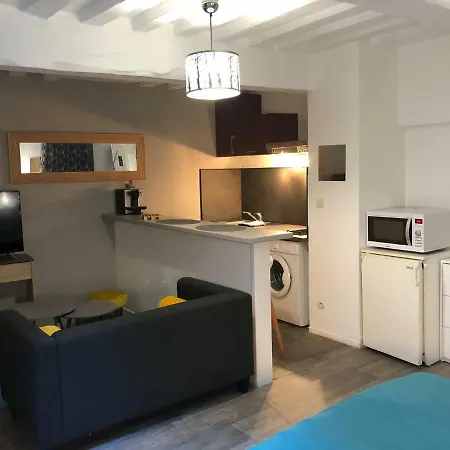 L'ecureuil, Grand Studio Au Coeur De *